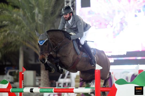 Foto: One Shot | www.oneshot-photos.com / Philipp und Catokia gewinnen den Sharjah Grand Prix