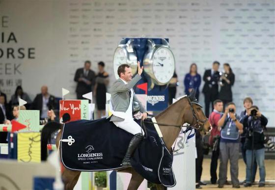 Philipp und Chacon gewinnen die Longines Speed Challenge in Hong Kong